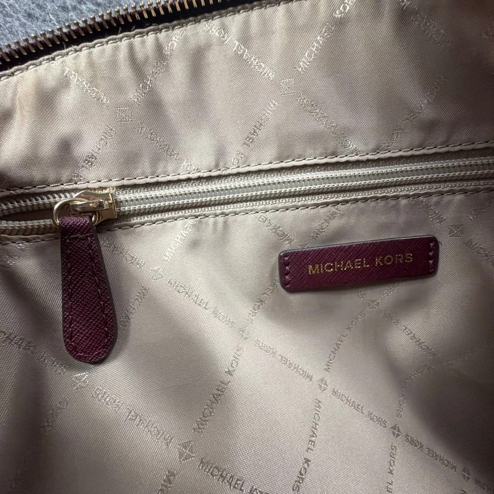 Michael Kors Burgundy Saffiano Dome Satchel Crossbody Shoulder Bag Minimalist - Picture 10 of 16